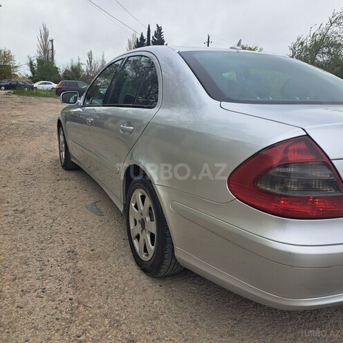 Mercedes E 220-6