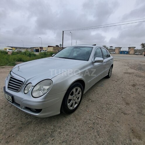 Mercedes E 220-8