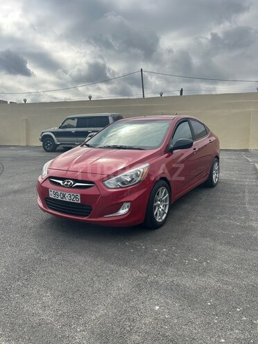 Hyundai Accent-6