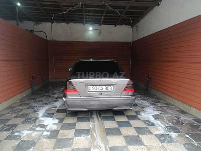Mercedes C 200-4