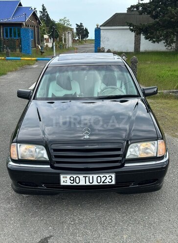 Mercedes C 230-1