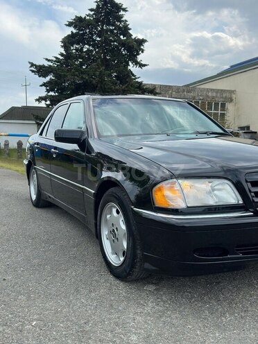 Mercedes C 230-3
