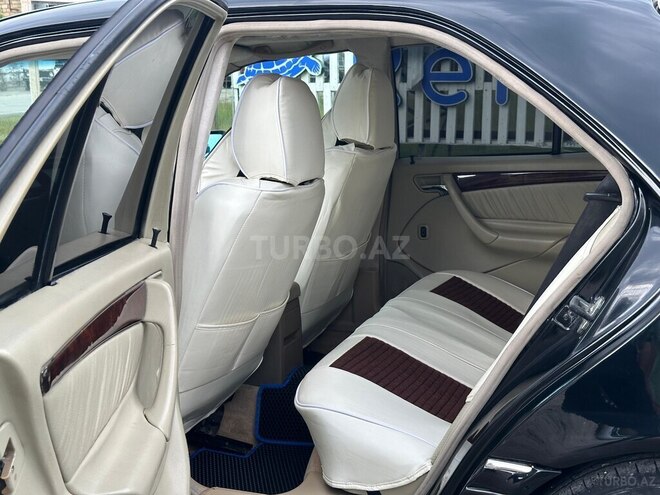 Mercedes C 230-8