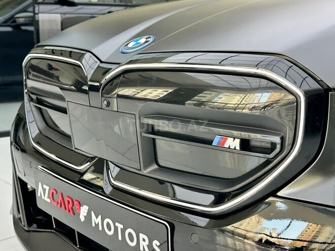 BMW i5-5