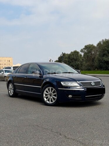 Volkswagen Phaeton-7