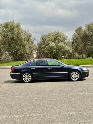 Volkswagen Phaeton-5