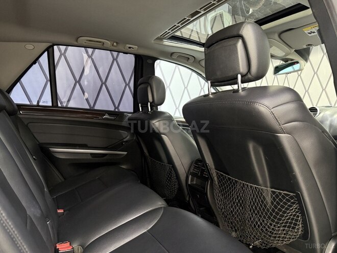 Mercedes ML 350 4MATIC-10