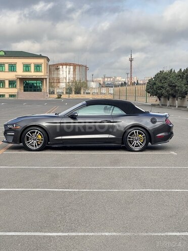 Ford Mustang-14