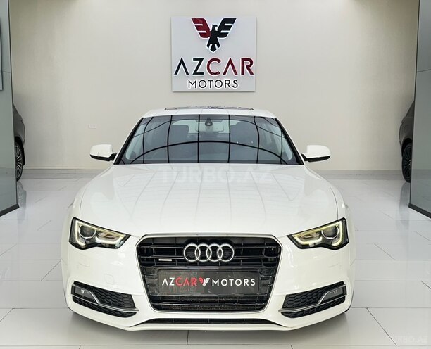 Audi A5-1