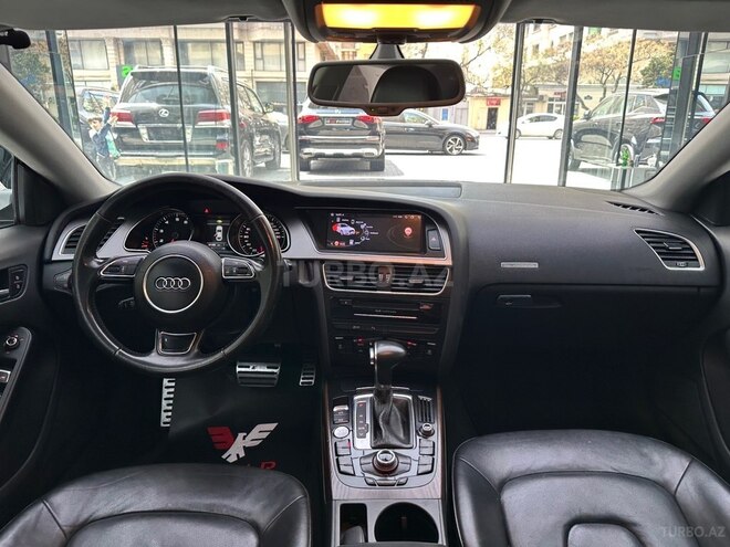 Audi A5-16