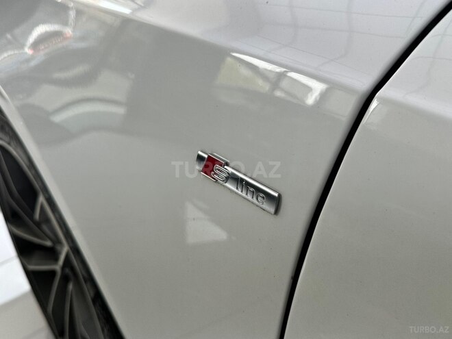 Audi A5-9