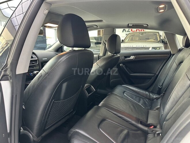 Audi A5-15