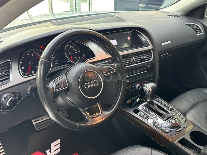 Audi A5-11