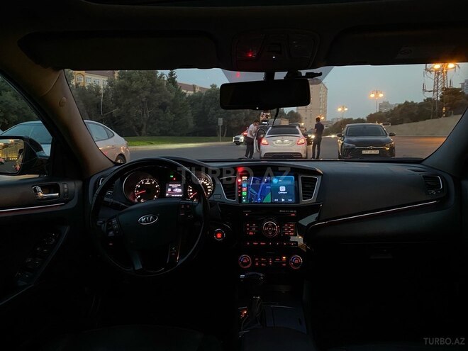 Kia Cadenza-18