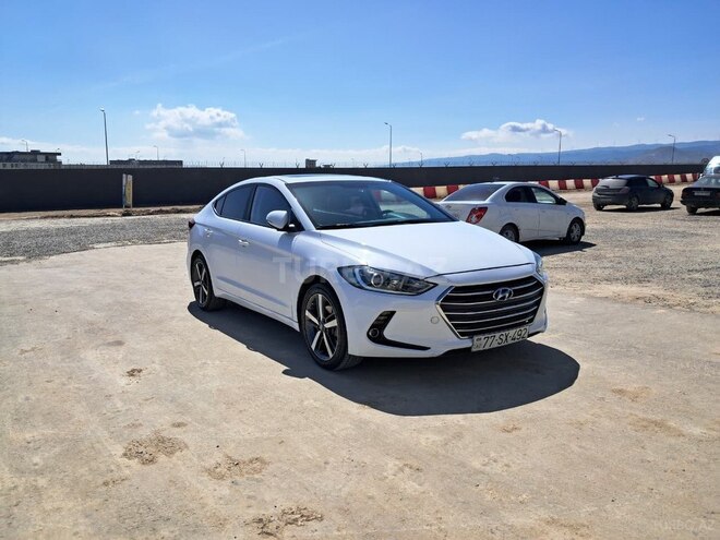 Hyundai Avante 2016, 288,000 km - 1.6 l - Bakı