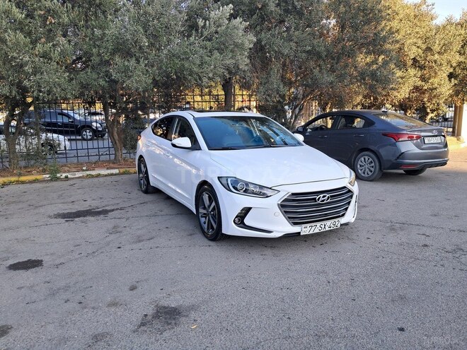 Hyundai Avante 2016, 288,000 km - 1.6 l - Bakı