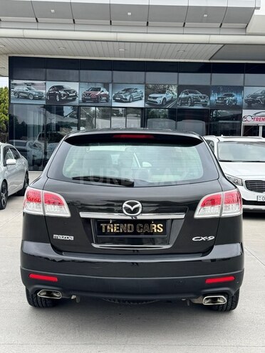 Mazda CX-9-8
