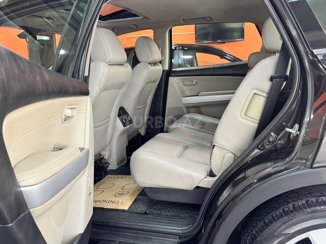 Mazda CX-9-22