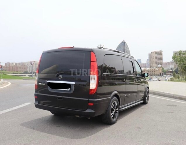 Mercedes Viano-3