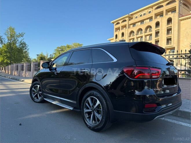 Kia Sorento-4