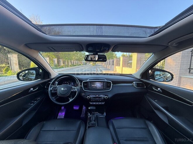 Kia Sorento-10