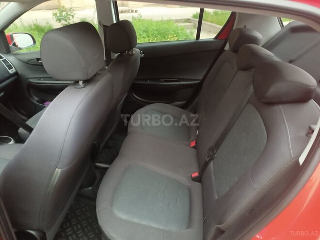 Hyundai i20-7