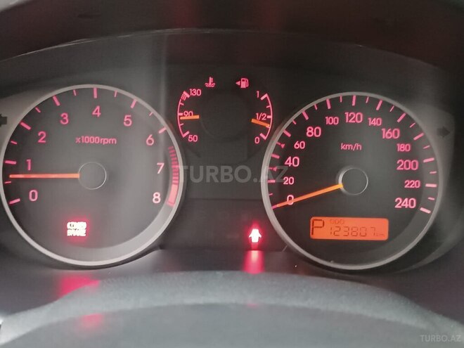 Hyundai i20-10