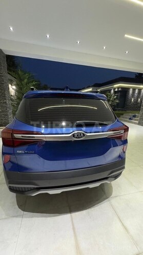Kia Seltos-2