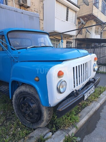 GAZ 53-3