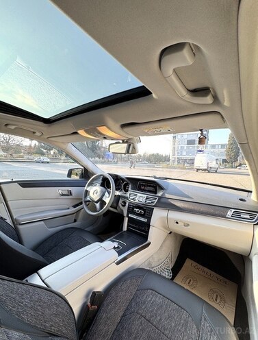 Mercedes E 250-7