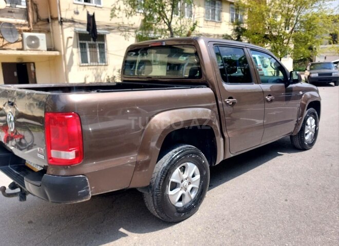 Volkswagen Amarok-7