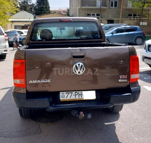 Volkswagen Amarok-6