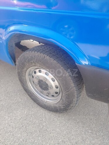 Ford Transit-11