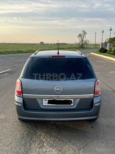 Opel Astra-10