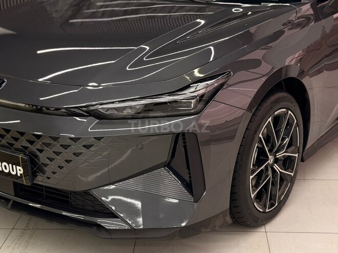 Changan Uni-V iDD-4