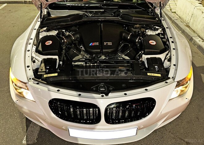 BMW M6-15