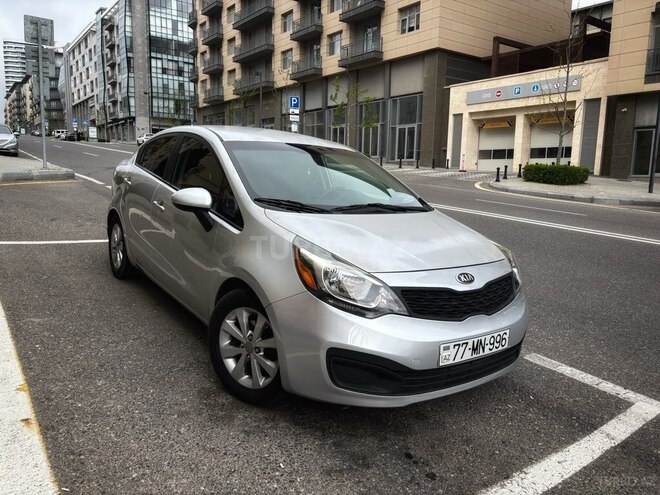 Kia Rio-1