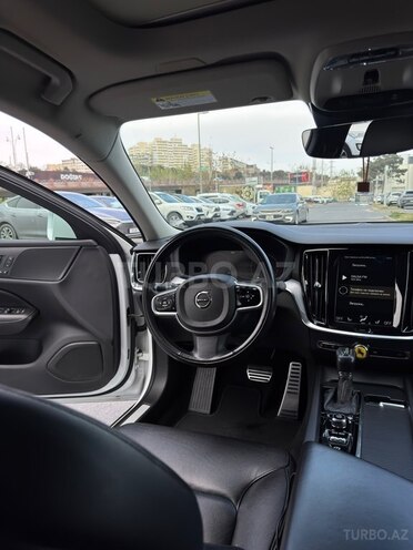 Volvo S60-5