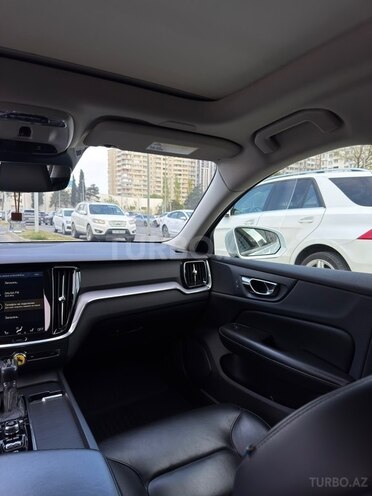 Volvo S60-4