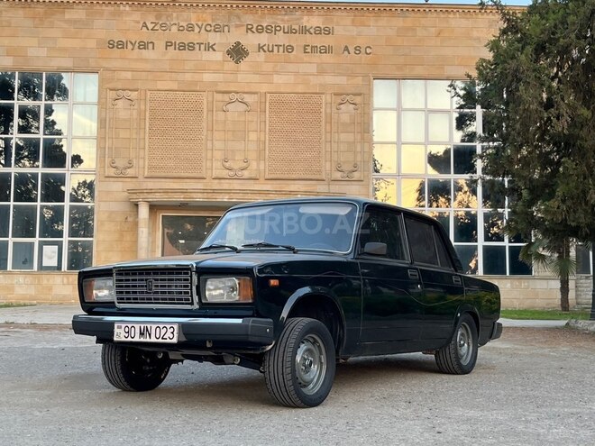 LADA (VAZ) 2107-8