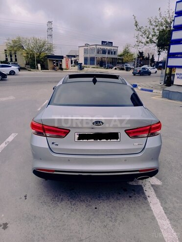 Kia K5-8