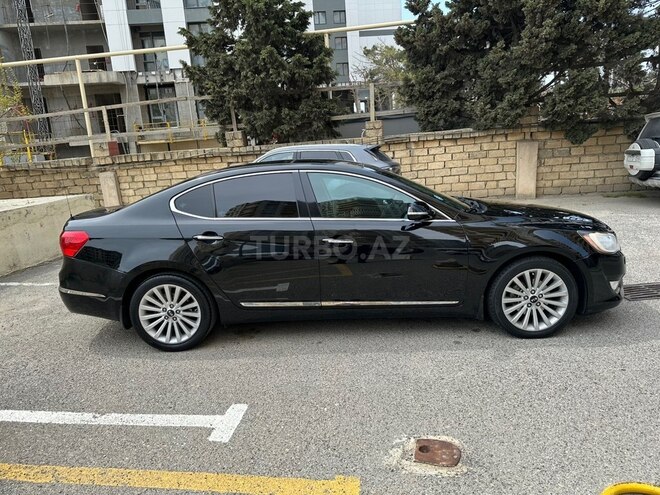 Kia Cadenza-6