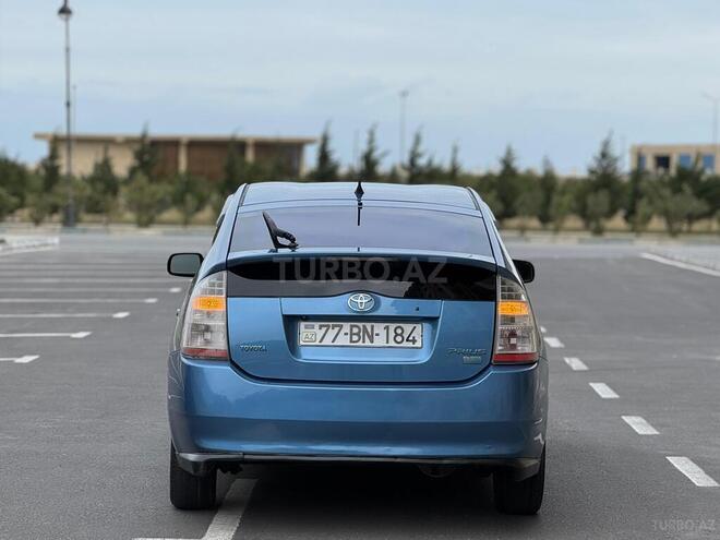 Toyota Prius-6