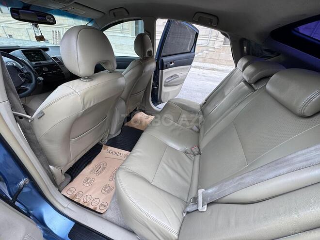 Toyota Prius-9