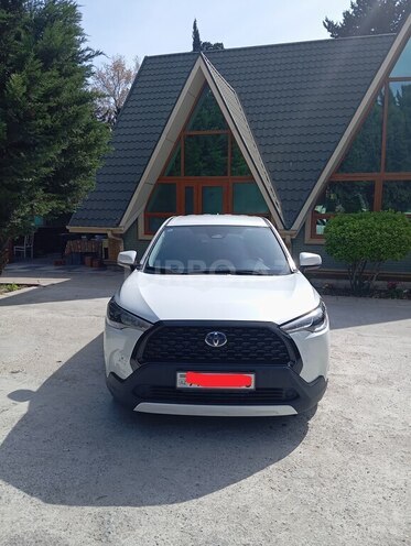 Toyota Corolla Cross-1