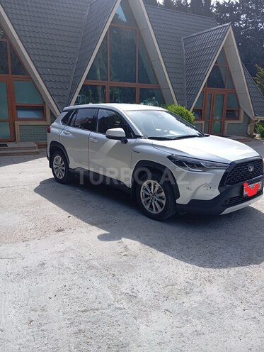 Toyota Corolla Cross-3