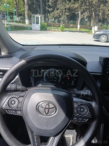 Toyota Corolla Cross-8