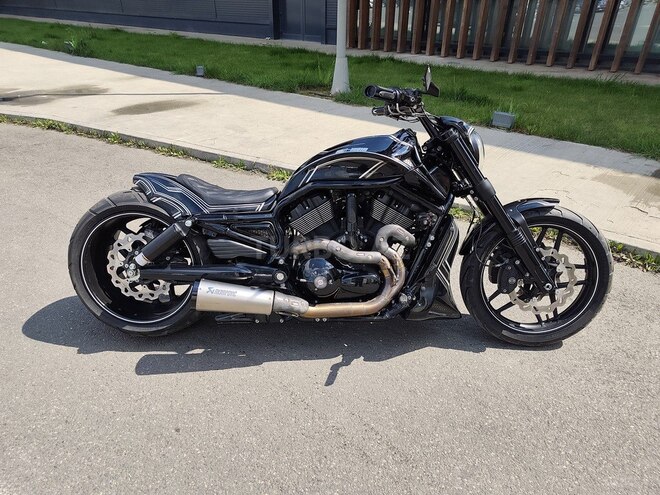 Harley-Davidson Night Rod-5