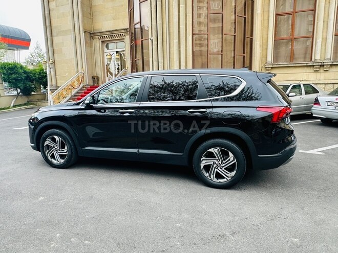 Hyundai Santa Fe-4