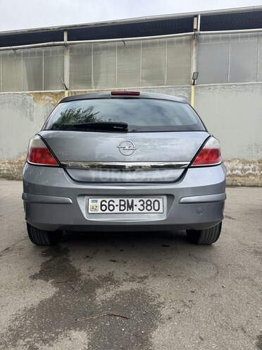 Opel Astra-10
